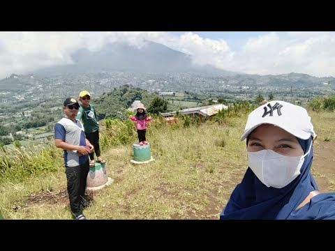 Mumtaaz Vlog sedang live sekarang! Bukit Igir Kandang