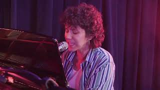 Olive Klug - Raining in June (Live at Tiny Room Studios)