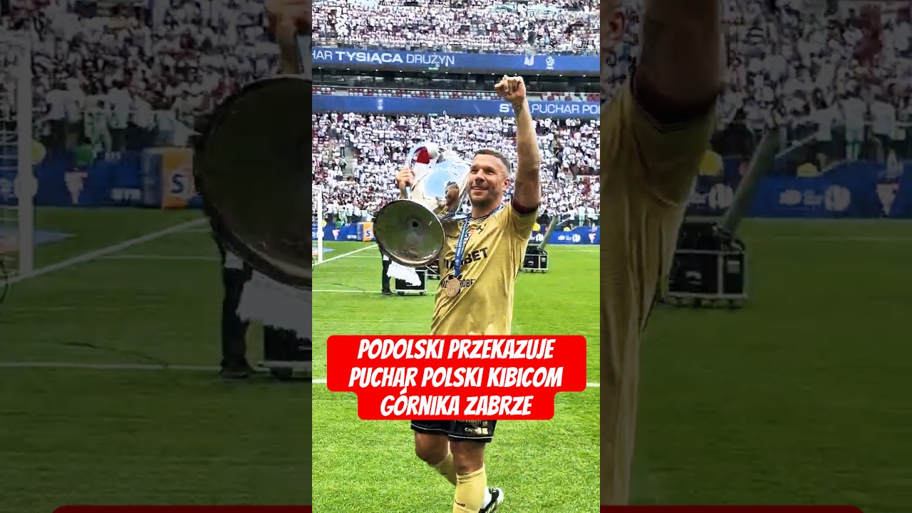 Podolski przekazuje puchar polski kibicom górnika #shorts