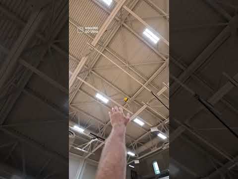 Guess how many spikes he digs! 🏐❓| Insta360 GO Ultra