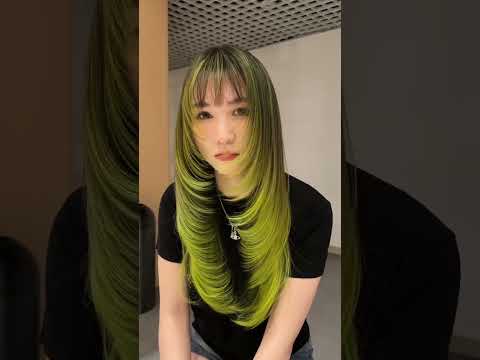 Beautiful girl making her hair dark green color #hairstyle #hairstylist #haircut #hairgoals