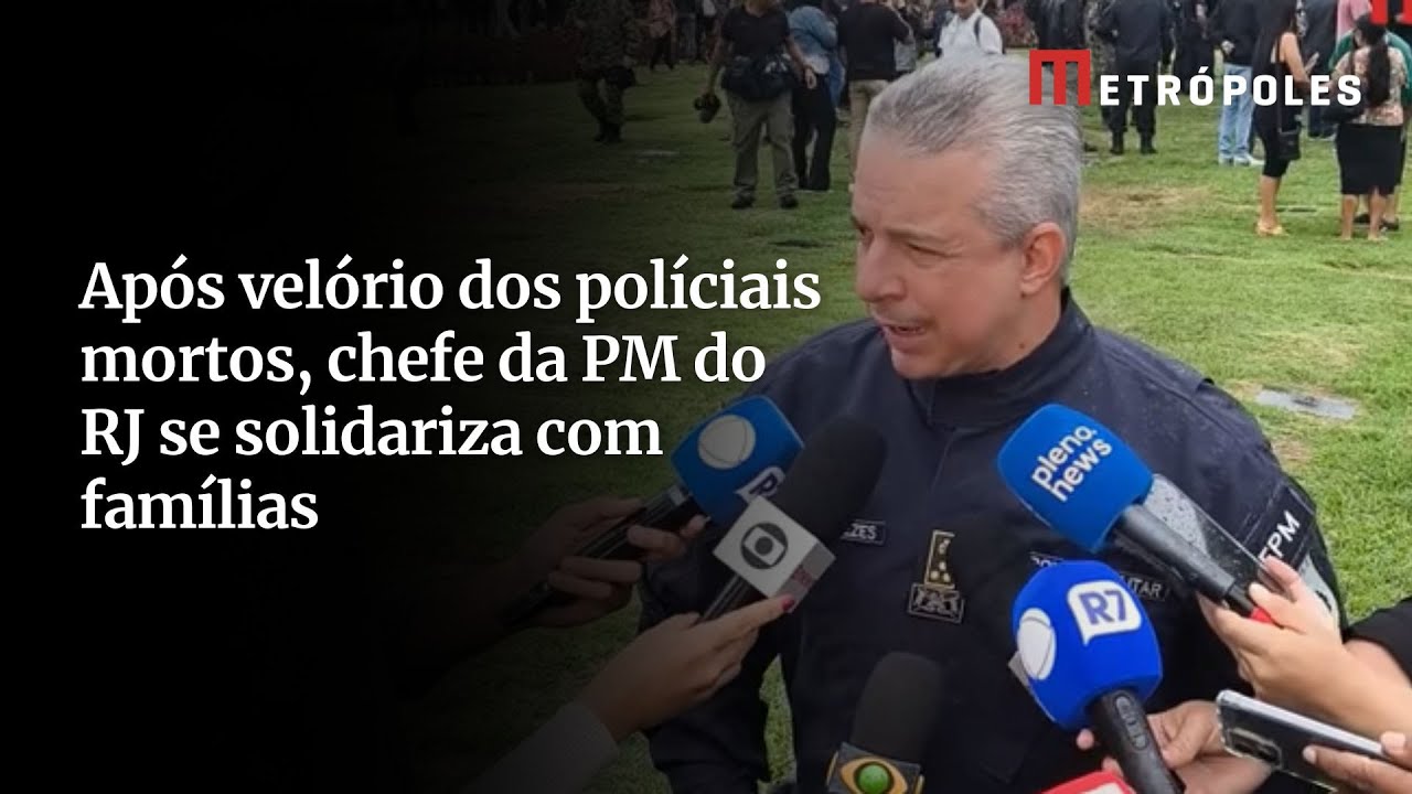 Tiros e chuva de pétalas PMs mortos em megaoperação contra o CV são enterrados