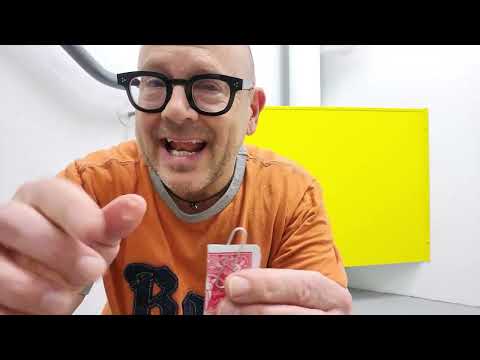 10 SENSATIONAL Magic Tricks with SIGNED Playing Cards [Jay Sankey from Sankey Magic]