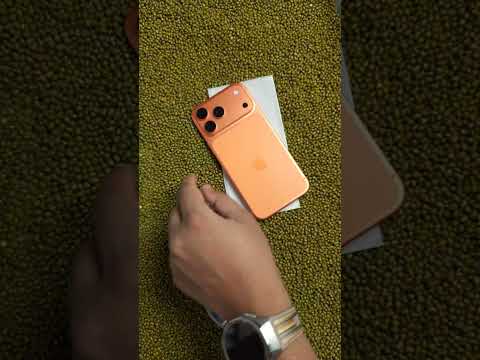 Samsung S25U Vs iPhone 17 Pro Max Display Comparison