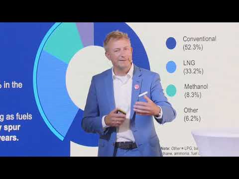 On stage - Find Your Path to a Sustainable Maritime Future