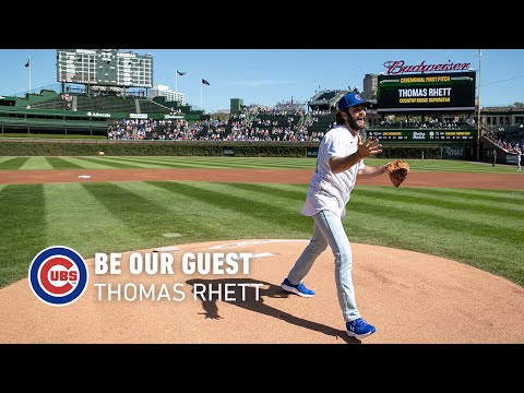 Thomas Rhett Gets Advice from the Cubs Bullpen Before Throwing a Ceremonial First Pitch video clip