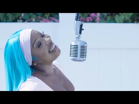BIANCA BONNIE - CLAP prod. V Spence Spotlight Magazine (MIC DROP) 🎥 @NastyJPEG