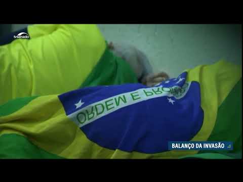 Manifestantes passam a noite no Senado após serem detidos pela Polícia Legislativa