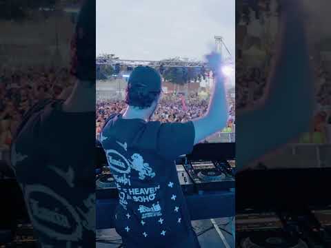 An #Anjunabeats classic at Escapade Music Festival with @JasonRossOfc 🇨🇦 #shorts