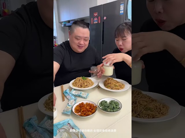 小氣老公故意放蛋誘惑我，結果錯過火腿腸，他太過分了
