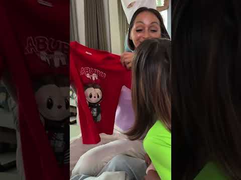 WHY DID SHE TORE HER NEW T-SHIRT?!😱