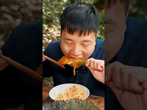 鸭老板为啥要给南哥吃鸡肉#农村美食#吃播#辣椒酱#抖音美食#tiktok#美食盲盒#spicy