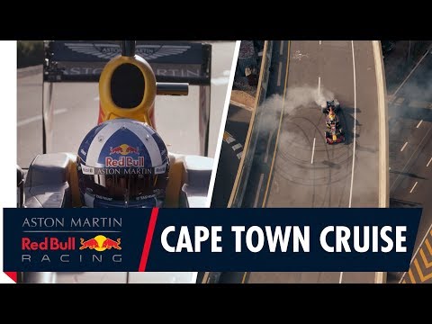 Cape Town Cruise | David Coulthard takes on a taxi through Cape Town