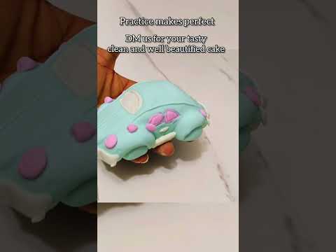Mini fondant car #youtubeshort #nigerianbaker #cakedesign #cake #cakedecorating #recipe
