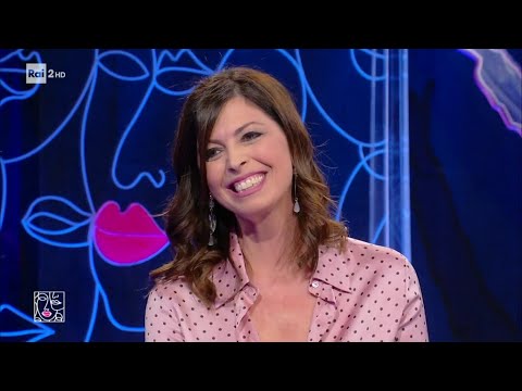 Barbara Floridia si racconta tra carriera e vita privata - Storie di donne al bivio 11/07/2024