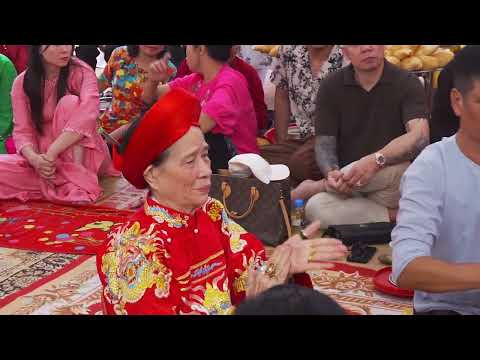 Lễ Trấn an yên vị đình làng Vị Thuỷ Nghệ nhân Đặng Thị Mát hầu chứng đàn