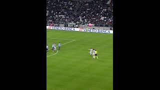 Del Piero’s 1000 IQ 🥵? #juventus #goals #football