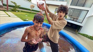 動画サムネイル