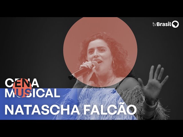 Cena Musical exibe show da multiartista Natascha Falcão