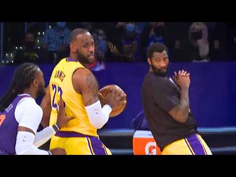 Basketball Legends Shine: CoshReport Highlights Steph Curry, LeBron James, and More