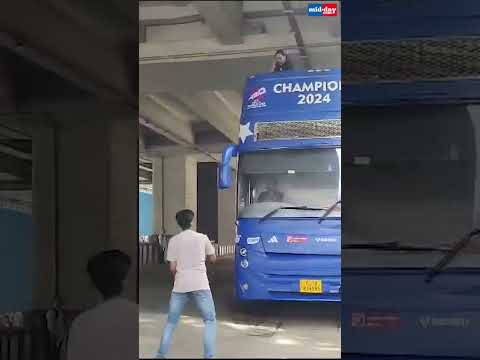 Bus Ready For Team Indias Victory Roadshow In Mumbai short