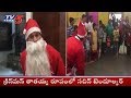 Sachin Tendulkar turns Santa Claus