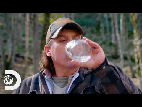 Mike & Jerry Cook A Premium "Caramel Pecan Pie" Moonshine For A $10K Payday! | Moonshiners