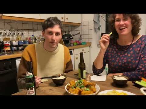 双椒兔丁太鲜香！德国家人广式，潮汕萝卜糕初体验！哪一个更香呢  #美食vlog #德国生活 #老外吃中餐