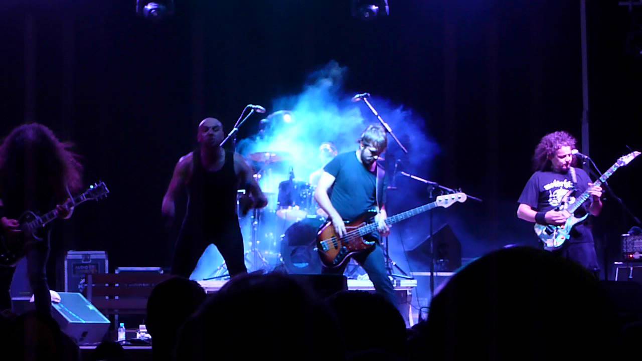 Metalmania - Tributo a Metallica - One - YouTube