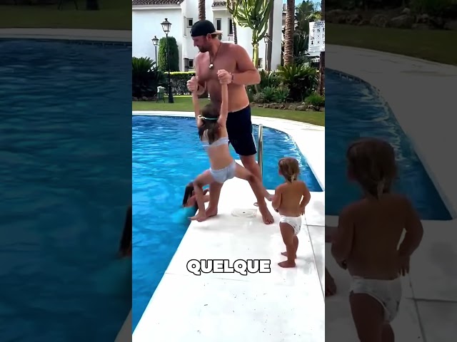 Elle attendait juste son tour… et son papa a réagi comme un héros 🥺✨