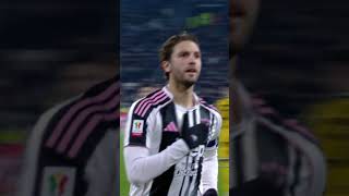 ICE IN HIS VEINS 🥶? #juventus #football #goals