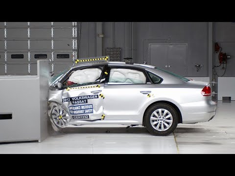 Видео краш-теста Volkswagen Passat B7 с 2010 года