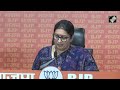 Chief Minister Arvind Kejriwal | Smriti Irani Jabs Rahul Gandhi For Supporting Arvind Kejriwal  - 01:19 min - News - Video
