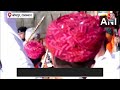 Rajasthan News: Holi समारोह में शामिल हुए Gajendra Singh Shekhawat, लोगों के साथ खेला Dandiya  - 02:43 min - News - Video