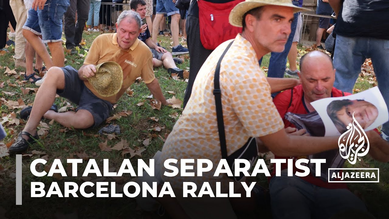 Catalan separatist returns to Barcelona