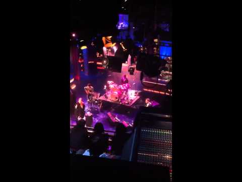 Adele - LoveSong The Cure Cover - Live on Letterman Feb 2011