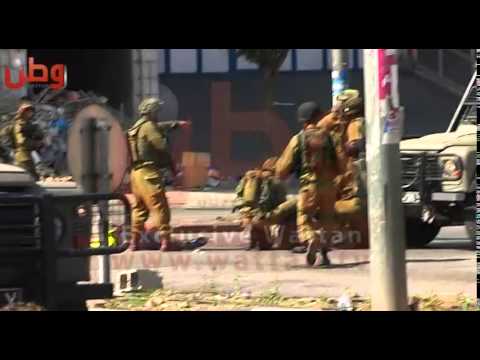 بالفيديو .. استشهاد فلسطيني بعد طعنه ...
