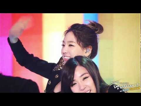 2011/10/17 KBS Joy BIG 콘서트 태연 - Gee 직캠 by DaftTaengk