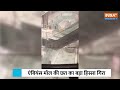 Delhi के Ambience Mall की गिरी छत, लोगों को निकाला गया बाहर, बंद किया गया Mall  - 01:22 min - News - Video