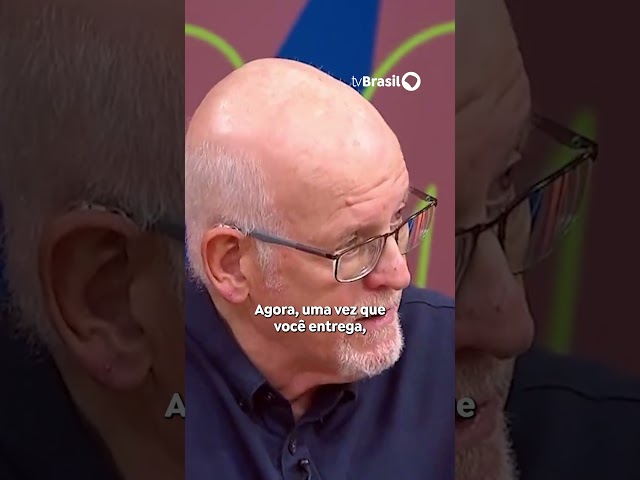 #SemCensura | Daniel Becker: “Quanto mais a gente retardar o uso de celular, melhor”