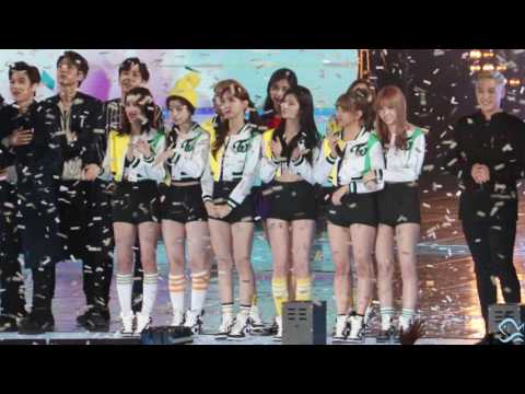 161008 DMC페스티벌 코리안 뮤직 웨이브 트와이스 (Twice) 엔딩 직캠 by.경호