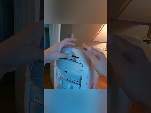 Um vírus invadiu sua tela: E os macacos começaram a comer 🍌🖱️