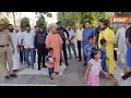 CM Yogi on Hanuman Jayanti: हनुमान जंयती के अवसर पर सीएम योगी ने की हनुमान जी की पूजा अर्चना  - 00:55 min - News - Video