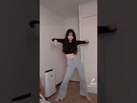 狭い部屋でBLACKPINK REMIX踊ってみた