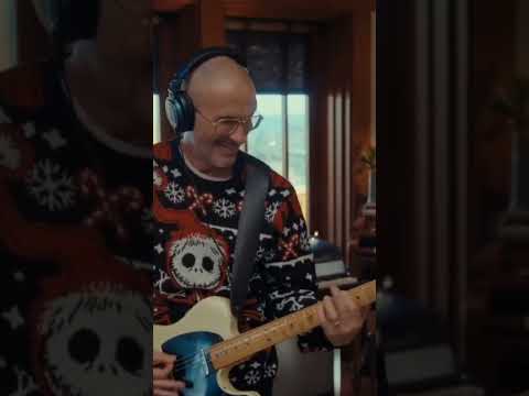 Santa Claus Is Coming To Town - Lady Gaga (Official Video) Parte 1. #ladygaga #santaclaus #xmas