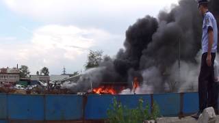 -- incendiu centru colectare deşeuri Slatina: 14 iulie 2014
-- video: Mugurel Manea, redactor "Adevărul"