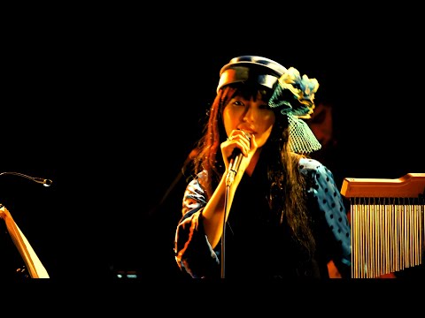 DAOKO 「Cinderella step」from