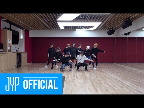 Stray Kids