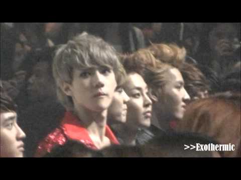 121130 MAMA Hong Kong-EXO's reaction when the stage giving the award