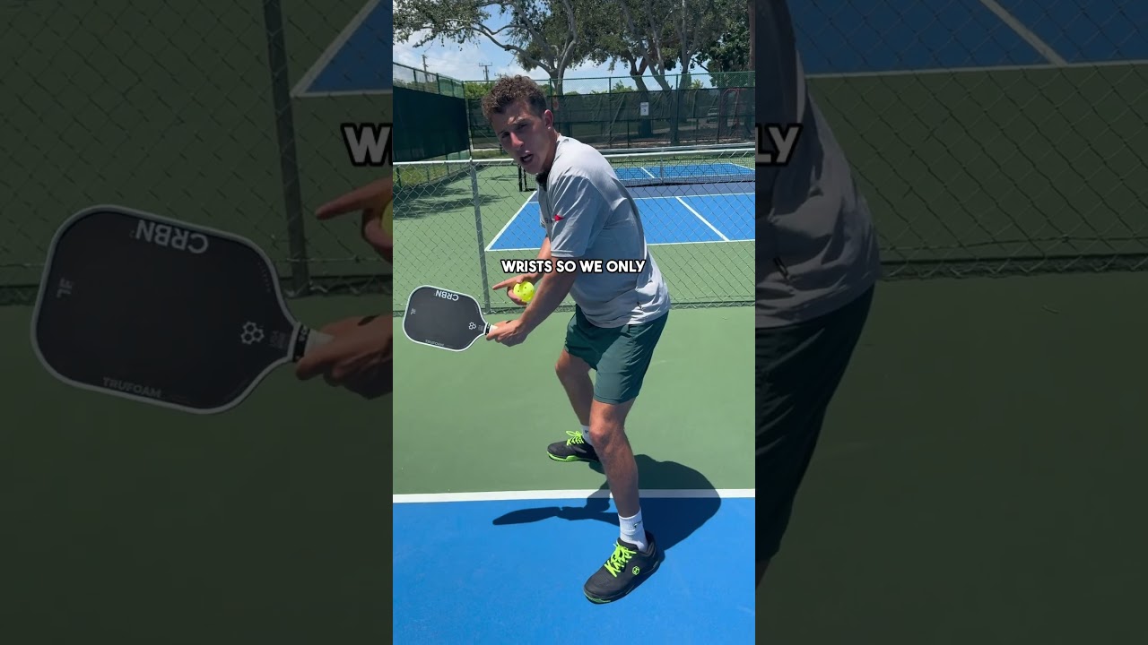 How to hit a 3rd shot drop with your backhand in pickleball! #pickleball #pickleballtips